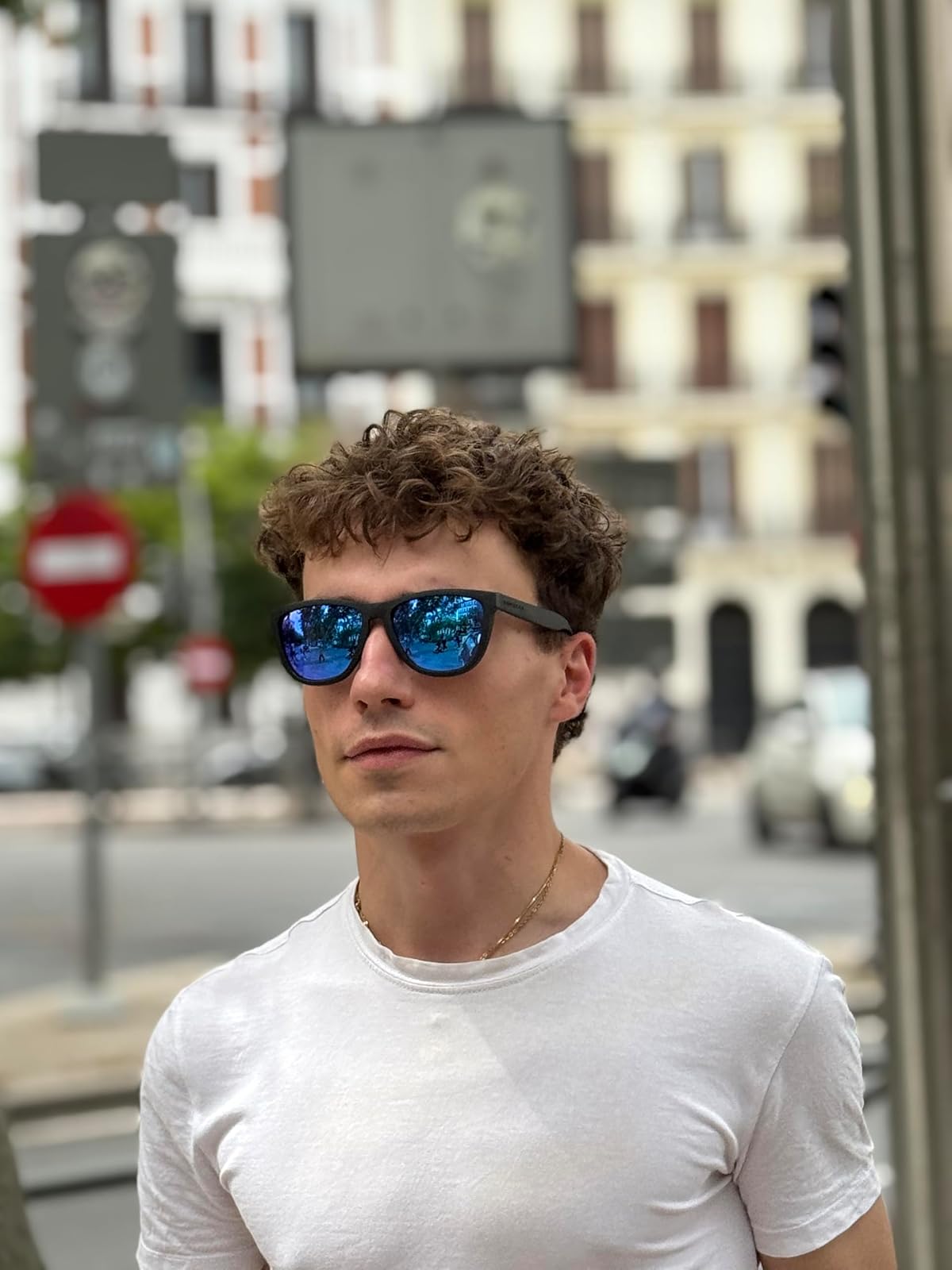 Hawkers One - Sunglasses Womens and Mens - Trendy Sunglasses - 100% UV400 Protection