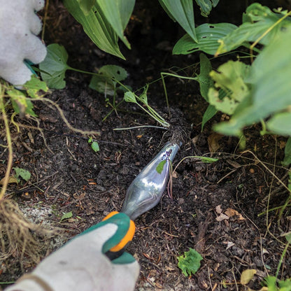 Fiskars Ergo Herramienta de deshierbe, Herramienta de Mano de jardinería Resistente con Mango ergonómico y Agujero para Colgar para Almacenamiento, Elimina malezas y raíces como Dientes de león y