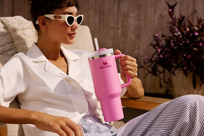 STANLEY - Vaso con mango y popote de 30 onzas, tapa Flowstate de 3 posiciones, compatible para viajes, vaso de acero inoxidable aislado, sin BPA, cobalto