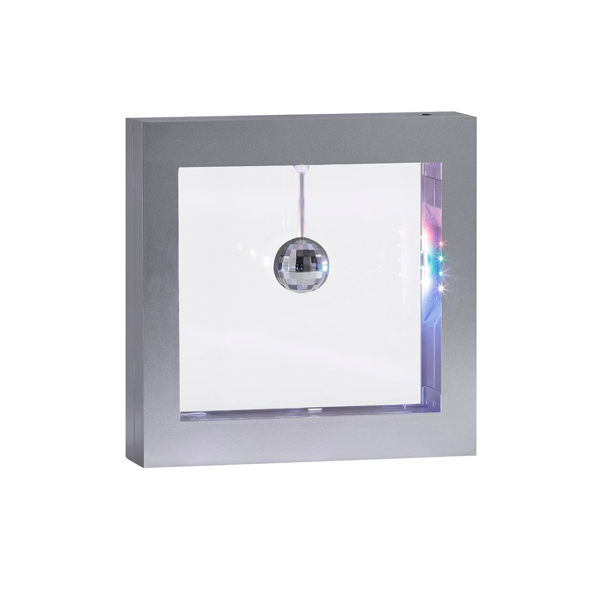 Adesso SL3982-22 Simplee Disco Ball Novedad Caja de estado de ánimo LED multicolor para mesa o montaje colgante, iluminación de pared de galería, alimentación con batería o USB, certificación ETL, 8 pies, marco plateado