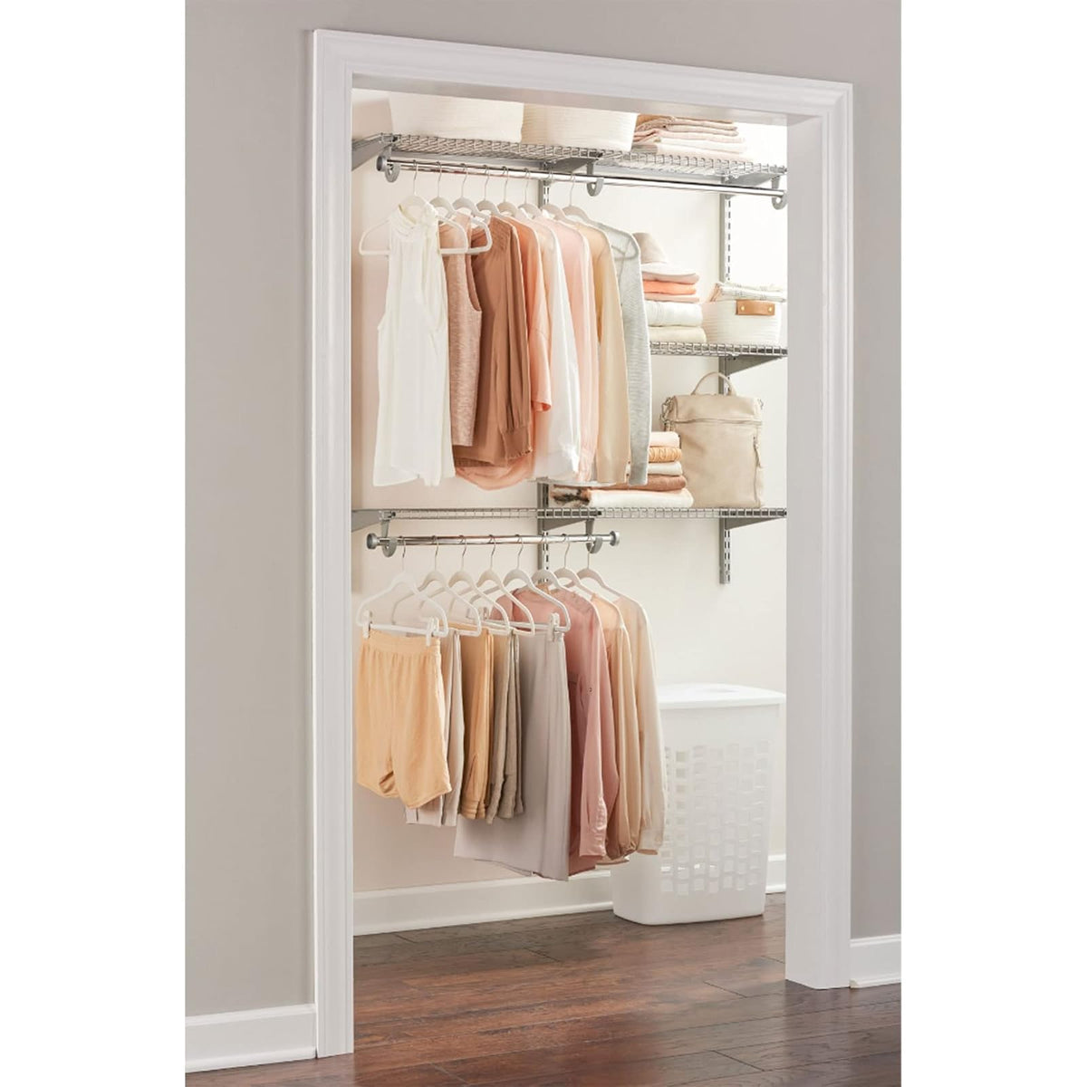 Rubbermaid Configurations - Kit de clóset Personalizado, estantería de Alambre de Metal Ajustable, Acabado de Titanio, Sistema de organización expandible, Hardware Incluido, para clóset del hogar,