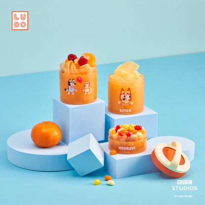 Whiskware - Contenedores apilables Bluey para aperitivos, para niños y niños, 3 tazas apilables para la escuela y los viajes, Bluey y Bingo, ¡hurra!