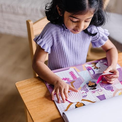 Melissa & Doug Bloc de Autoadhesivos de Prendas de Vestir Reutilizables (5 Fondos, más de 165 calcomanías)