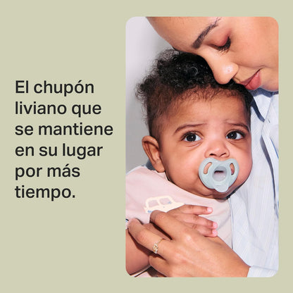 Tommee Tippee Chupón Ultra-Light, 0-6 Meses, Silicona, Paquete de 4 | Diseño Simétrico de Una Pieza, Chupón Libre de BPA, Rosa/Morado/Verde