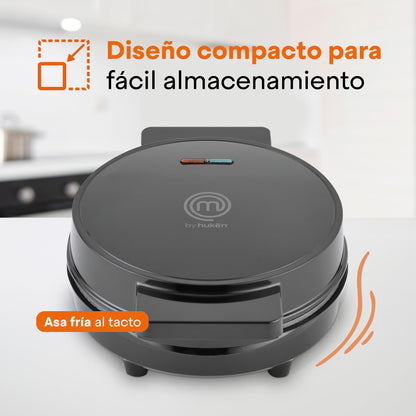 Hukën x MasterChef | Wafflera Belga Eléctrica Flash Cook Redonda | Calentamiento Rápido y Uniforme | Temperatura Automática | Antiadherente de Alto Nivel | Luces Indicadoras | Color Negro