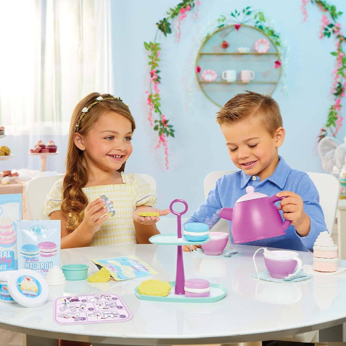 little tikes, Creative Chefs Kit Fiesta de Té, Juguetes de Cocina, Incluye Arena Make-It! Mix, 30 Acessorios, +3 Años