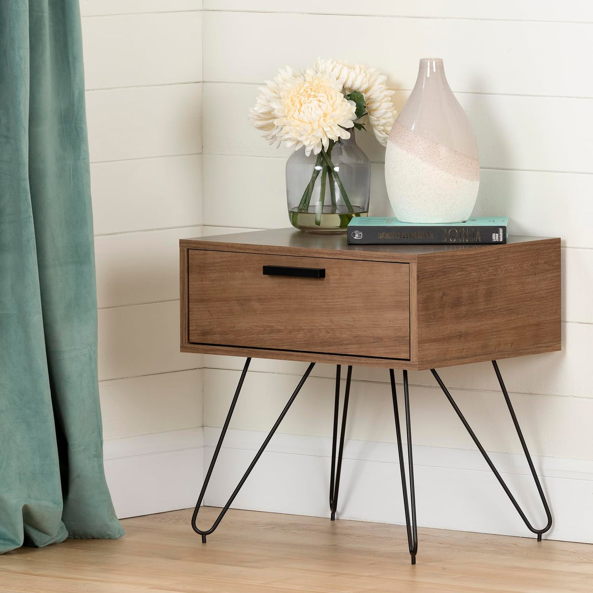 South Shore Buro para recamara con 1 cajón Marrón Slendel. Muebles para recamara, mesas de Noche Furniture