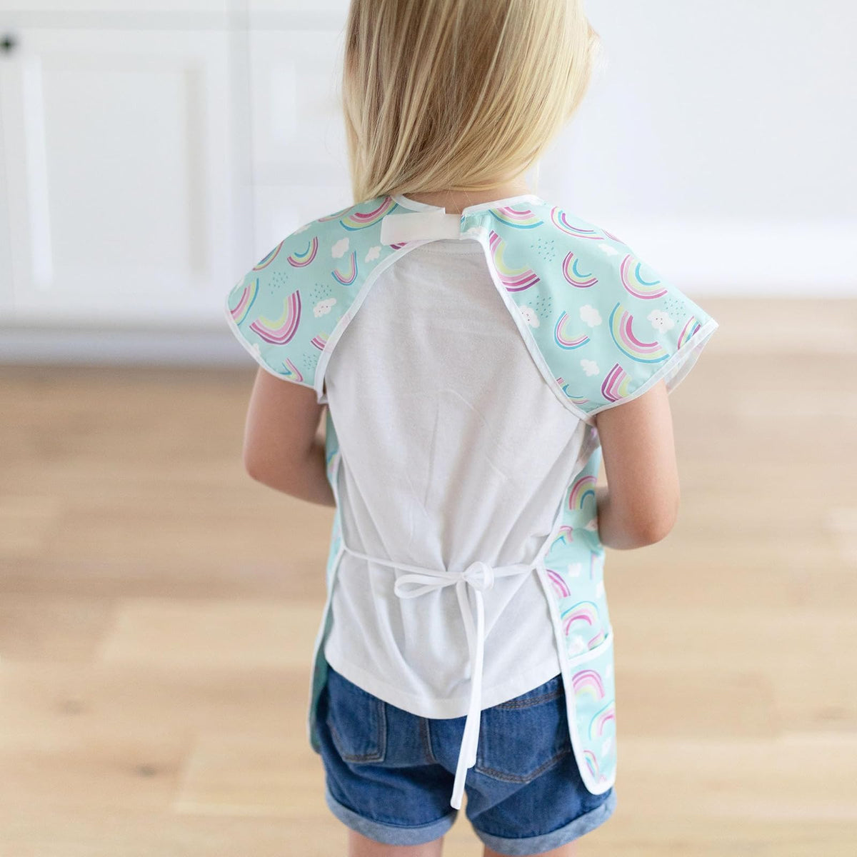 Bumkins Kids Short Sleeve Smock, Waterproof, Art, Crafts, Play, Washable, Stain & Odor Resistant, 3-7 Years, Rainbows