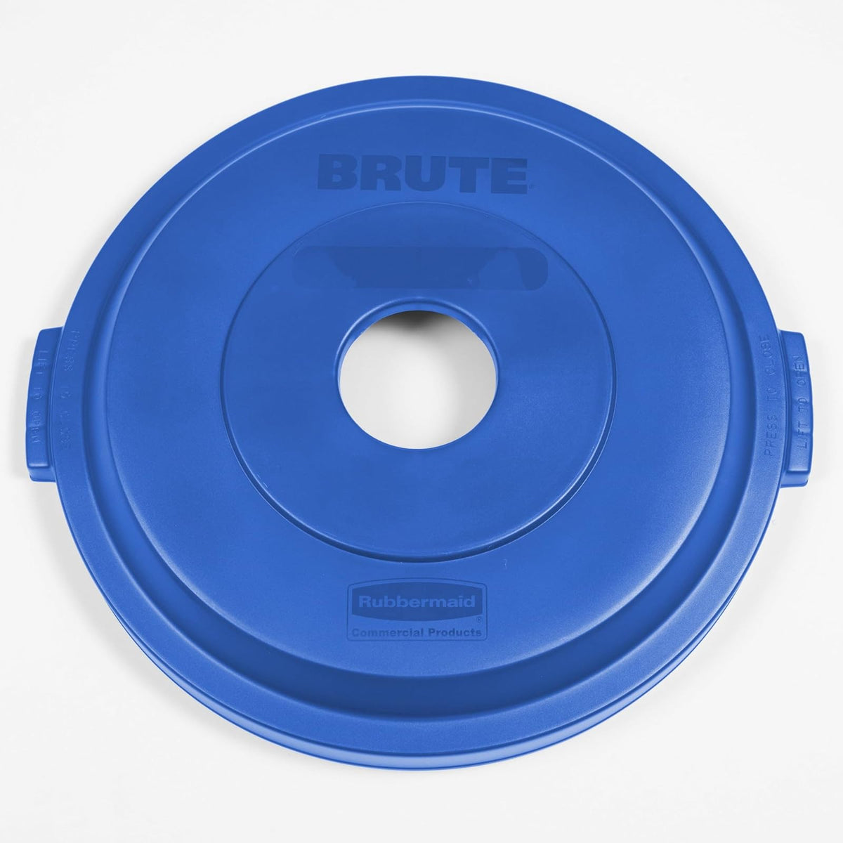 Rubbermaid Commercial Products BRUTE® – Tapa para Reciclaje de Botellas y Latas, Se Acopla a Contenedores BRUTE® de 121 L, no se Decolora, Deforma ni Agrieta, Azul 1788376