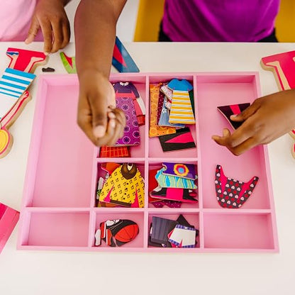 Melissa & Doug Abby y Emma, Muñecas Magnéticas de Vestir, Juguete de Madera, Juego de Imitación, 2 Sets de Juego en Uno (Más de 55 Piezas)