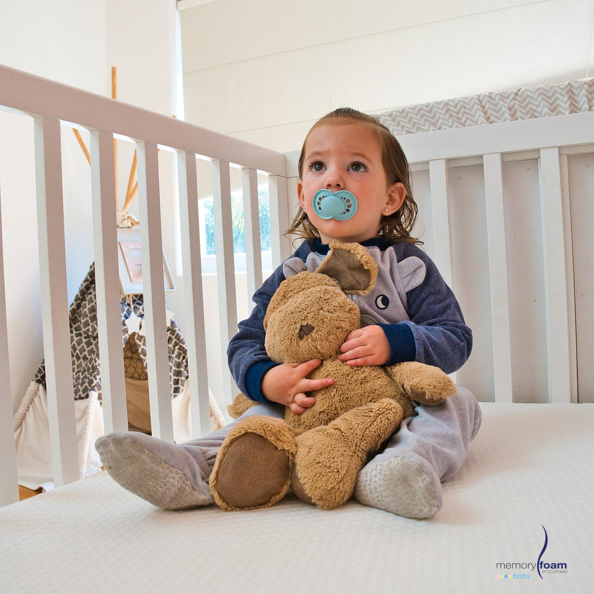 Memory Foam Baby | Colchón de Cuna de Bebé Antireflujo de Viaje Plegable - Firmeza Media - Blanco - 102 x 71 x 12 cm - Hecho de Espuma de Poliuretano