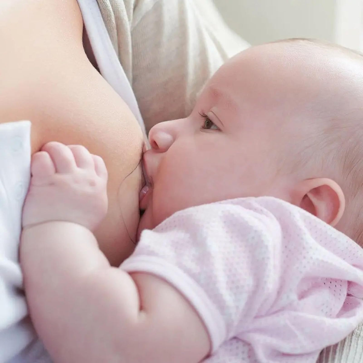 PIGEON | Protector de Lactancia de Silicona | Cosas para Bebes Recien Nacidos - Articulos para Bebe Previene Irritación | Alivia Pezones Adoloridos | Material Ultra Delgado
