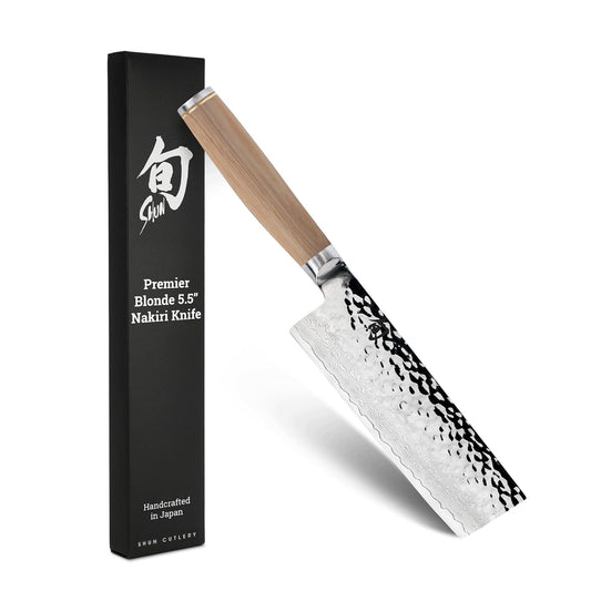 Shun Premier Blonde - Cuchillo Nakiri de 5.5 pulgadas, cuchillo japonés hecho a mano, núcleo VG-MAX con revestimiento de acero inoxidable Damasco, mango Pakkawood, herramienta de corte para chefs