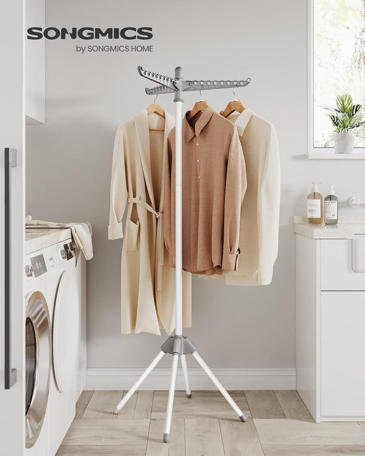 SONGMICS Tendedero de Ropa, Plegable, 3 Brazos Giratorios, Alto 150 cm | Tendedero para Perchas, de Interior, de 4 Patas, Blanco Mate y Gris, Colección BUNJI MLLR510G01