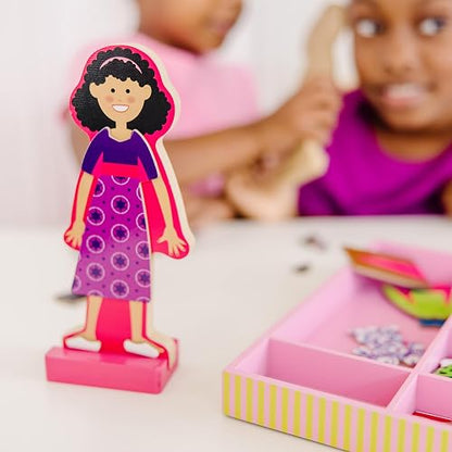 Melissa & Doug Abby y Emma, Muñecas Magnéticas de Vestir, Juguete de Madera, Juego de Imitación, 2 Sets de Juego en Uno (Más de 55 Piezas)