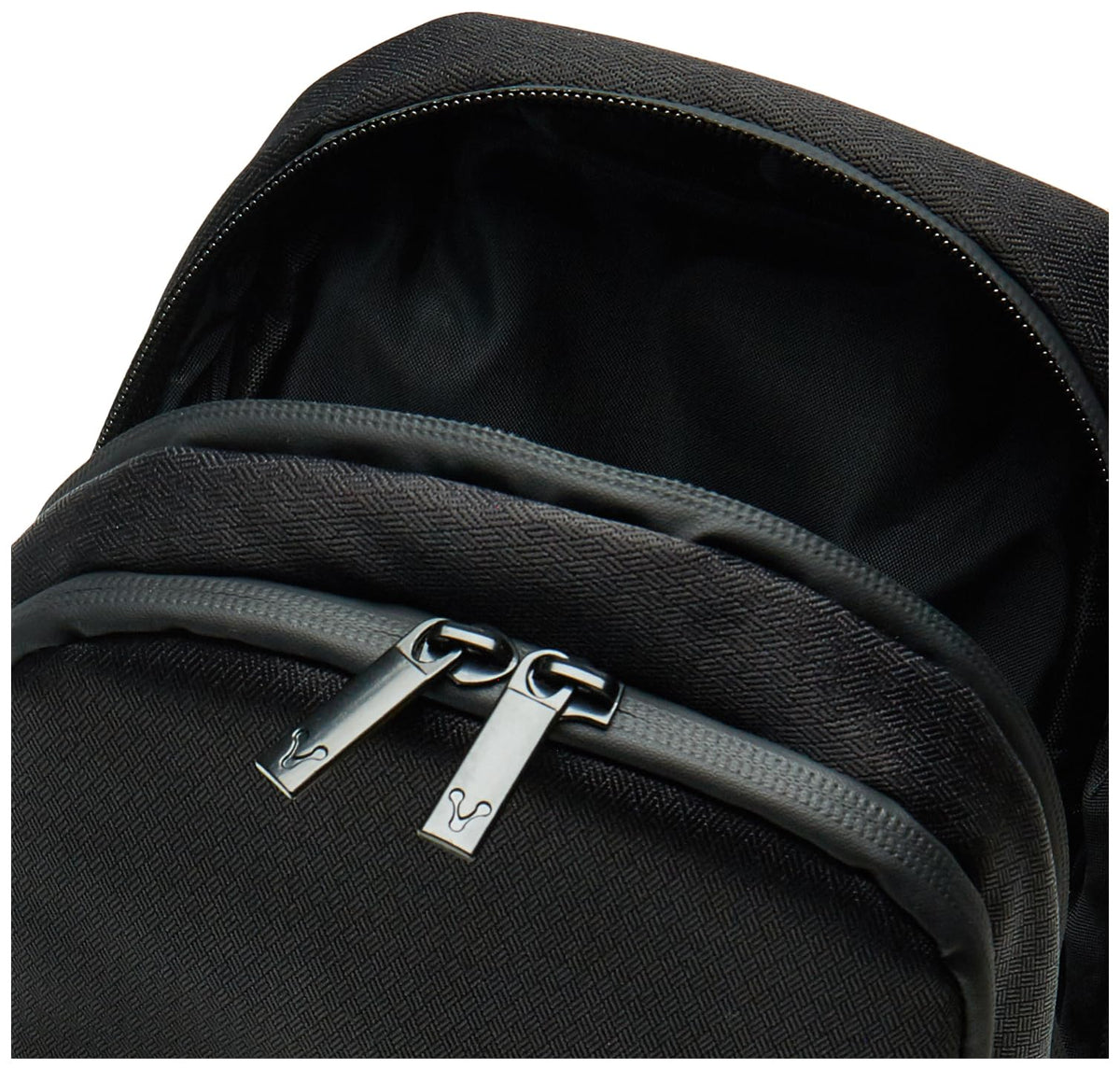 Vorago Mochila Pechera Cruzada CB-300, Poliester, Color Negro, A Prueba De Agua