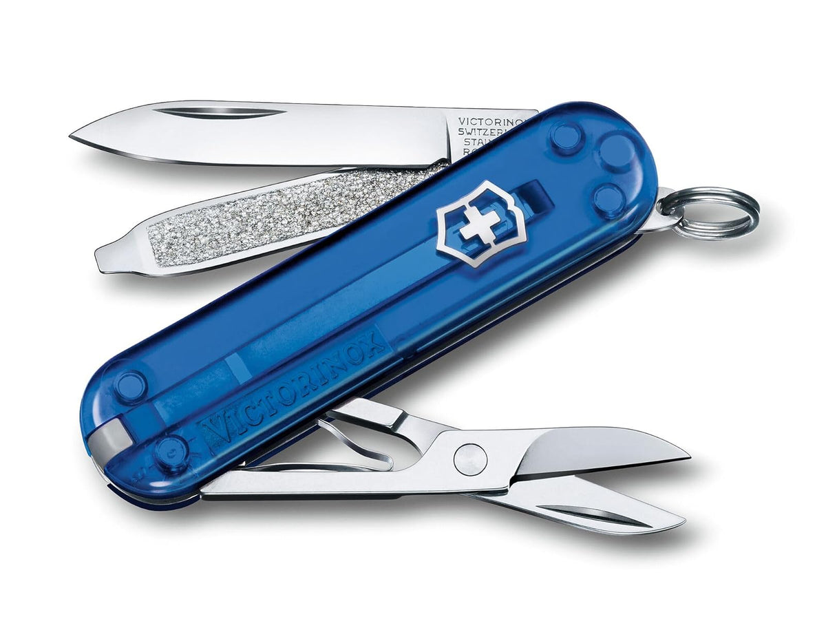 Victorinox Navaja Classic Colors, 7 Usos, Cupcake Dream, 58 mm | Herramienta plegable compacta de 58 mm incluye tijeras, lima de uñas, destornillador y pinzas. Escamas ABS duraderas en - Deep Ocean