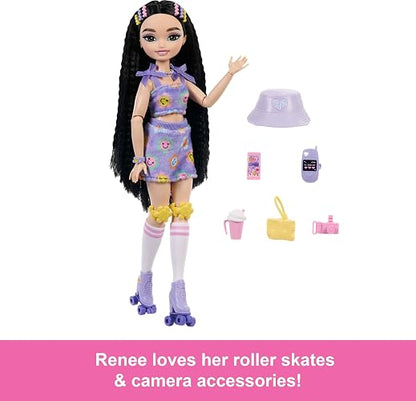 Muñeca Barbie Dream Besties y Accesorios, Renee Posable Muñeca de Moda de Patinaje Sobre Ruedas con Cabello Negro, 12 Piezas Temáticas de Video y Alimentos, JFX99