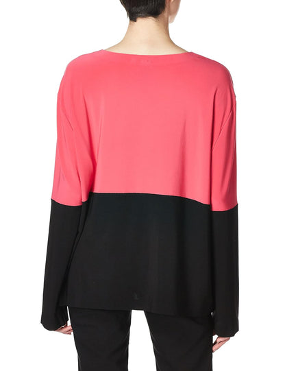 Norma Kamali Spliced Short Boyfriend Long Sleeve Crew Top Camiseta Mujer