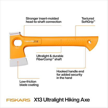 Fiskars X13 - Hacha de Senderismo Ultraligera, 33 cm, Hacha de Camping | Ultra afilado para cortar Kindling y Bushcraft, naranja de alta visibilidad, extremo llamativo para estacas de tienda de