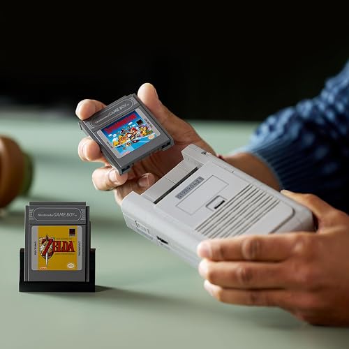 LEGO Game Boy Kit de Construcción de Modelo, Regalo para Jugadores y Fans Adultos de Nintendo, Set Coleccionable, Réplica Construible con Cartuchos Game Pak y Pantallas 72046