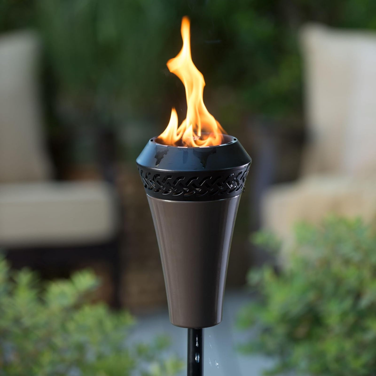 TIKI Brand Island King 1120129 - Antorcha TIKI para patio trasero, patio y jardín, color café metálico, 65 pulgadas, 1120129