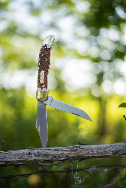 Uncle Henry Next Gen Staglon 227UH - Cuchillo Plegable de 9.3 Pulgadas con Hoja de Punta de Clip de Acero Inoxidable de 4 Pulgadas, Hoja Trasera Recta y Mango de Staglon para Caza, Camping y EDC