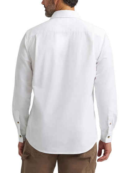 Wrangler Authentics - Camisa clásica de manga larga para hombre | Ajuste relajado, bolsillos dobles en el pecho, puños de botón, forro de cuello trasero de cambray, algodón lavado