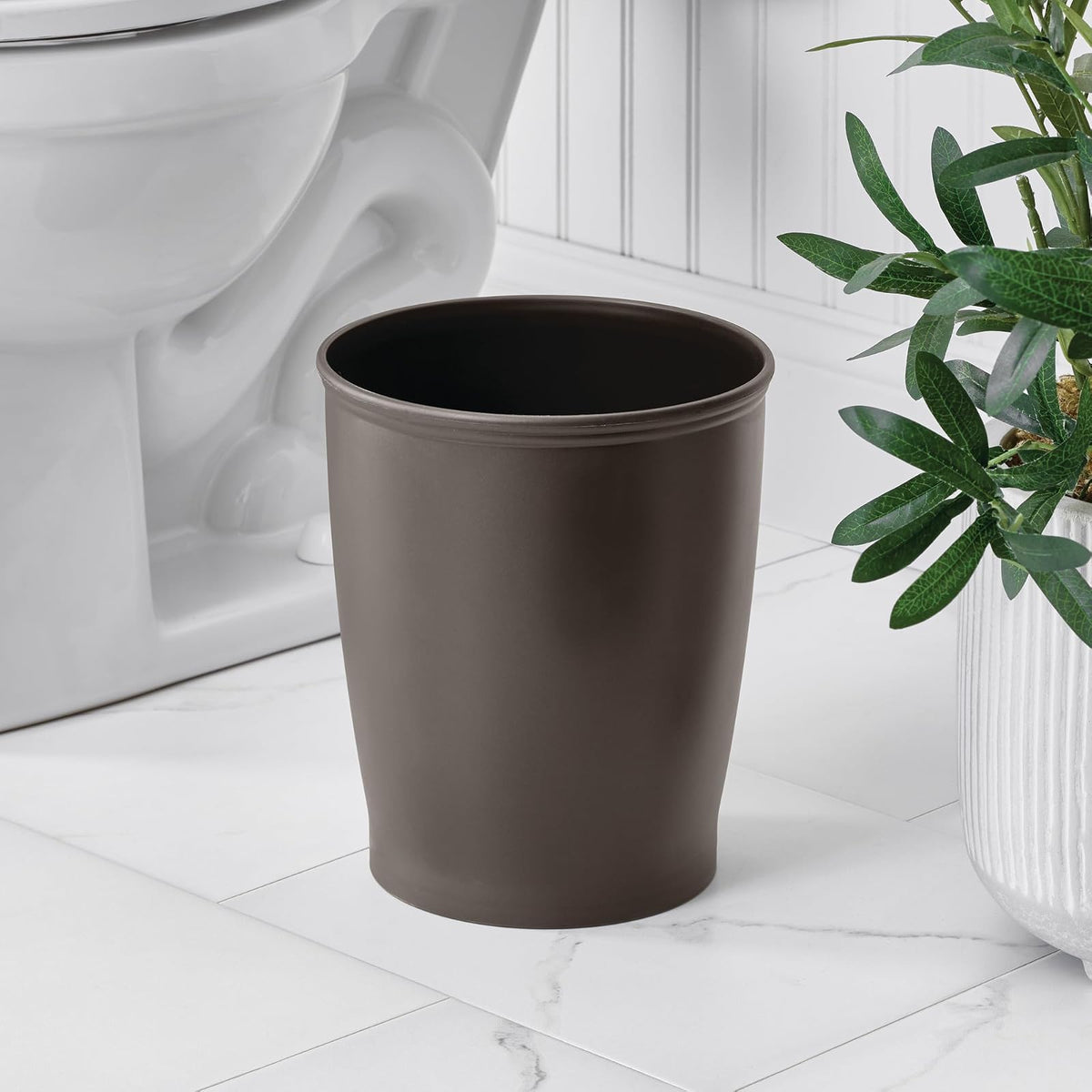 InterDesign Kent Plastic Wastebasket Small Round Plastic Trash Can for Bathroom, Bedroom, Dorm, College, Office, Set of 2, Bronze