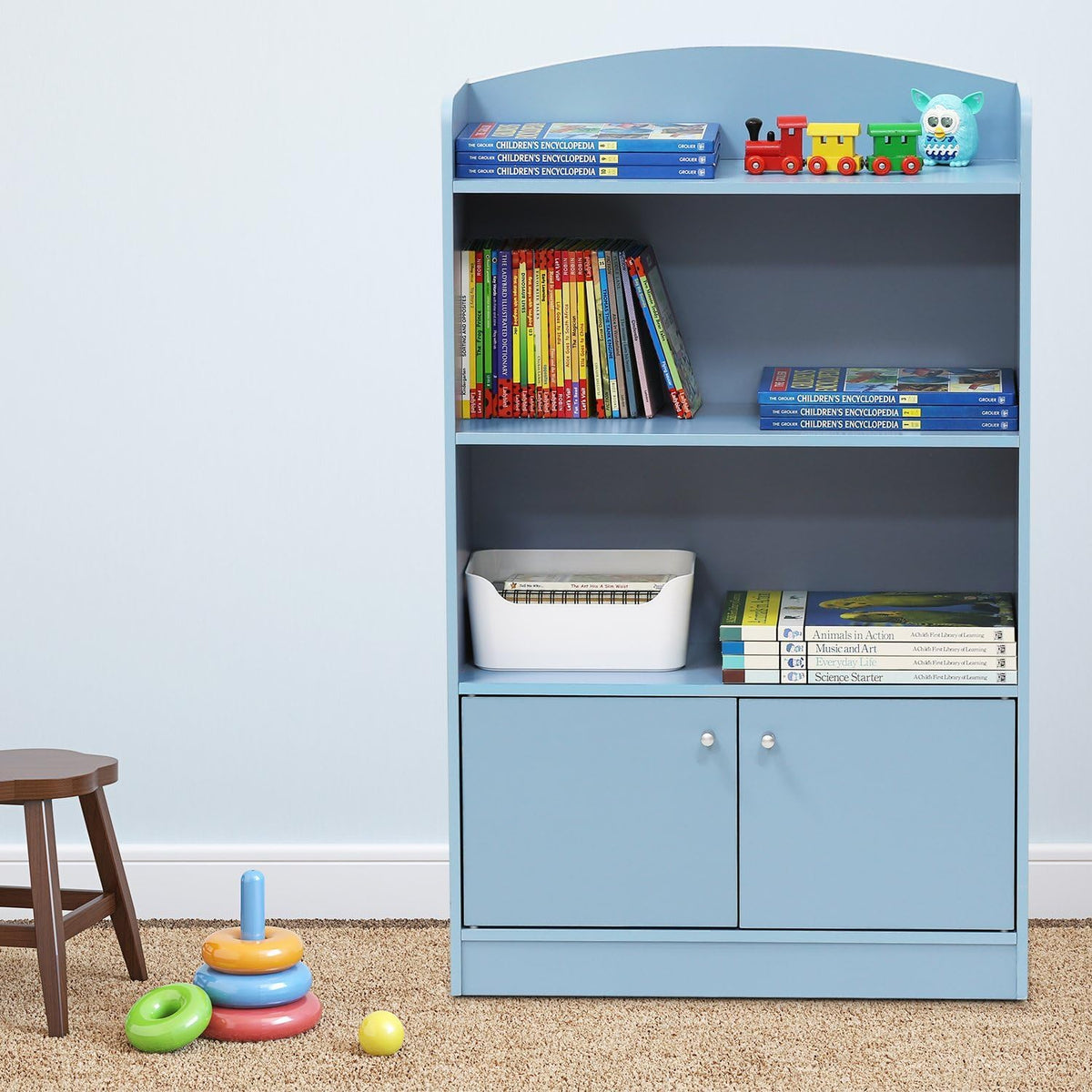 Furinno Lova Estantería con clóset de Almacenamiento, 2 estantes con Puertas, Azul Claro