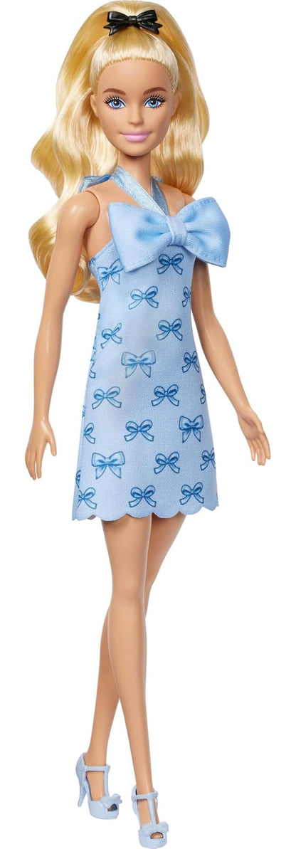 Barbie Fashionistas Muñeca de Moda con Accesorios - Azul