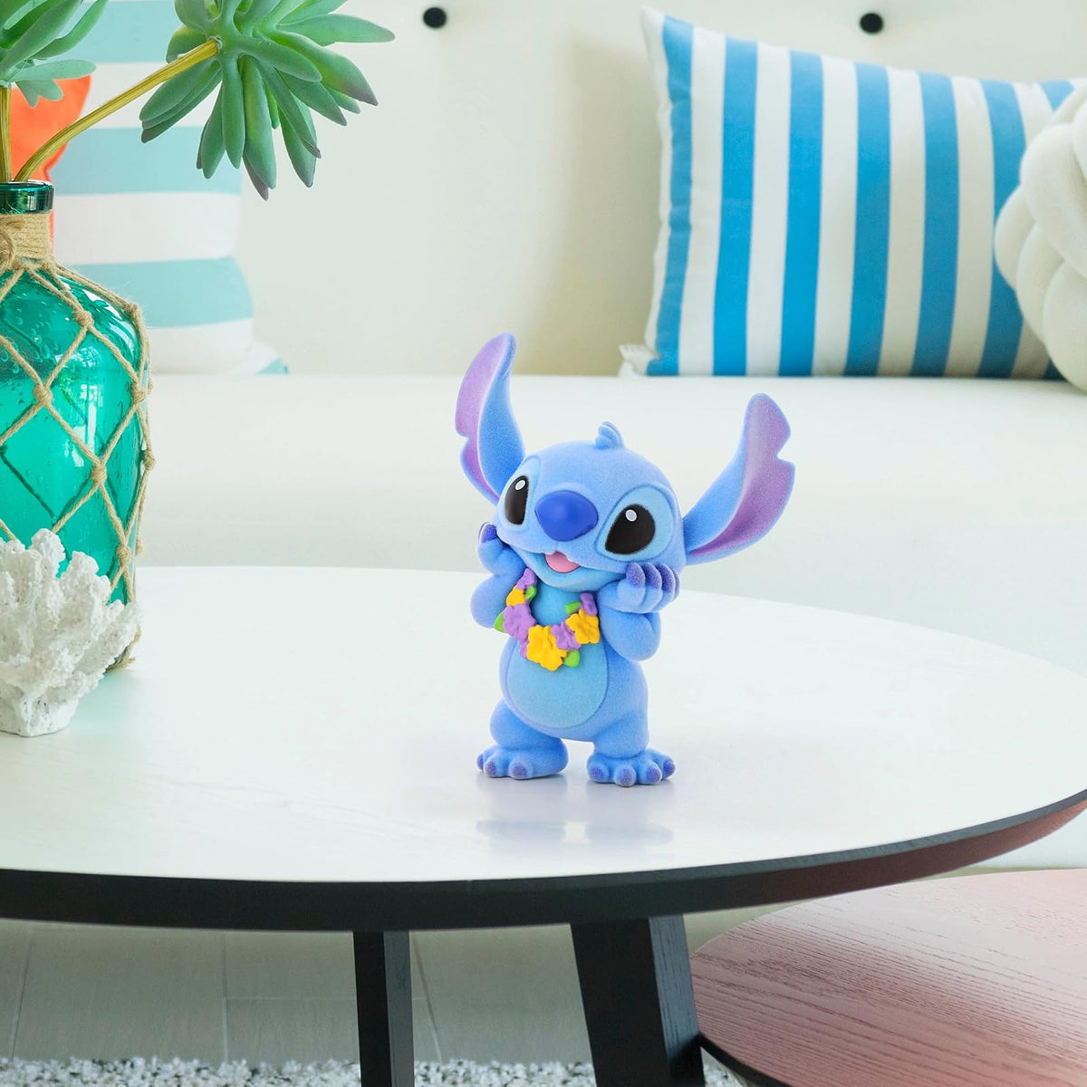 Enesco Grand Jester Studios - Disney's Stitch - Figura de flocada