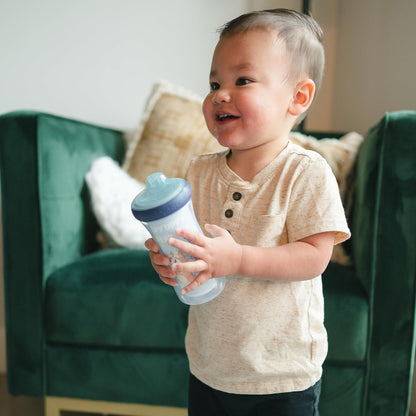 The First Years Tazas para sorbos azules aisladas - tazas para niños pequeños a prueba de derrames y aptas para lavavajillas - para edades de 12 meses en adelante - 9 onzas - 2 unidades