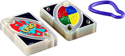 UNO Juego de Cartas Splash Resistente al Agua Versión Portátil con Clip Ideal para Playa Piscina o Viajes para Niños de 7 Años en Adelante