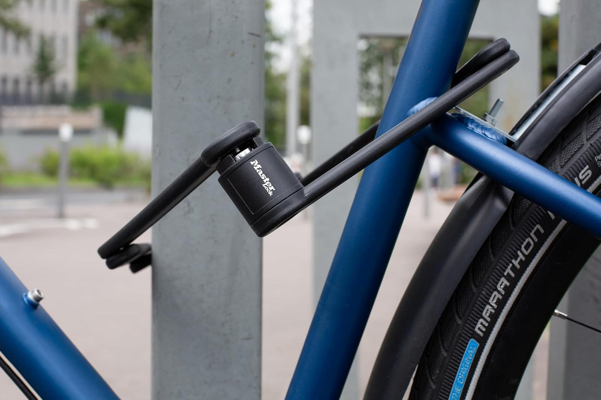 Master Lock - Cerradura plegable de acero endurecido negro con llave, cerradura antirrobo resistente para , scooters eléctricos, 84 cm x 3,5 mm, 8335EC