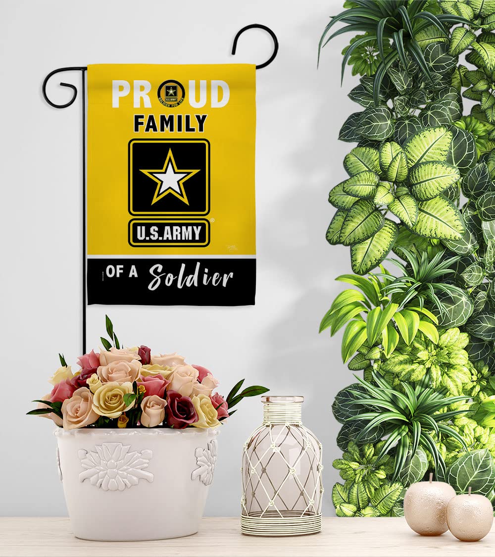 Breeze Decor Orgullosos Family - Bandera de jardín de las Fuerzas Armadas Rangers del Ejército de los Estados Unidos de América, Militar Veterano Jubilado Oficial Decoración de la Casa Banner Pequeño Patio Regalo Doble Cara Hecho en Estados Unidos