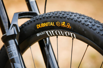 Continental Dubnital - Neumático para bicicleta de montaña sin cámara - Rápido y agarre en terrenos duros - E25 Ebike clasificado -