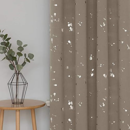 Deconovo - Cortinas Opacas con Aislamiento térmico y Ojales en la Parte Superior con Bloqueo de luz para recámara, 52 x 63 Pulgadas, Color Gris Pardo/Plateado