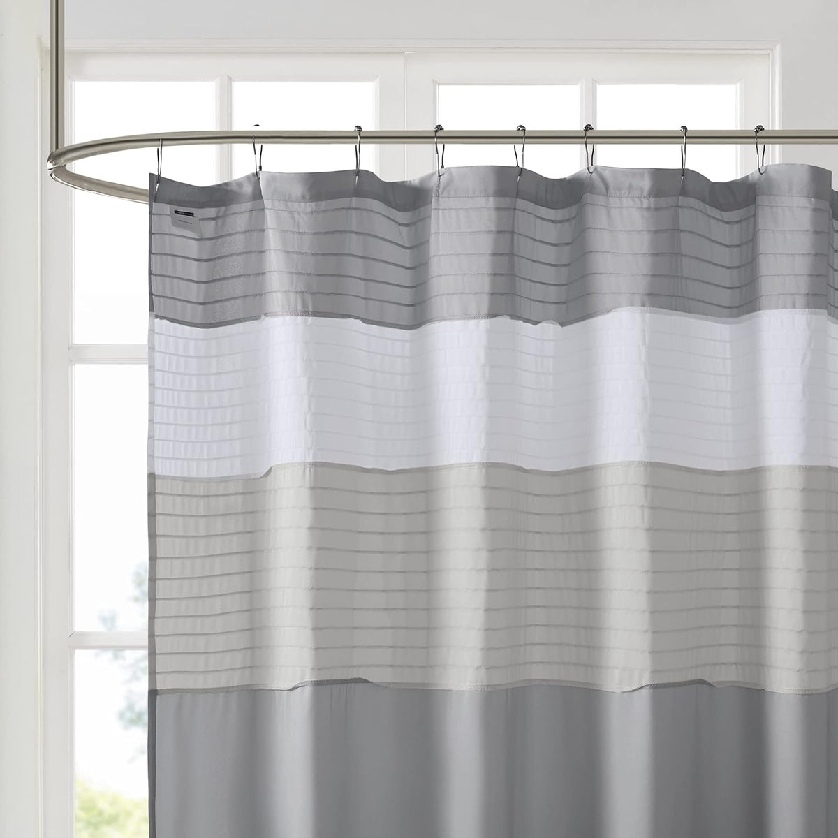 Comfort Spaces Windsor - Cortinas de baño de Tela de Microfibra Moderna y Elegante, diseño de Volantes, 72 x 72 Pulgadas, Color Gris