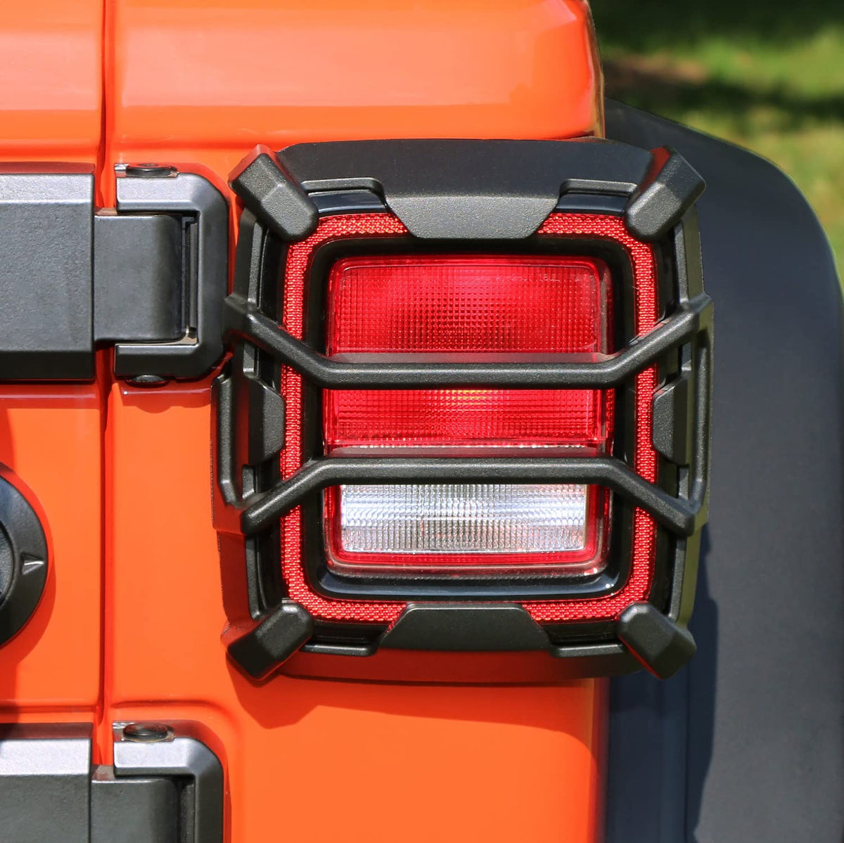 Rugged Ridge - Protector de luz Trasera de élite Convencional para Jeep Wrangler JL/JLU | Negro Satinado | 11226.13 | Se Adapta a Jeep Wrangler JL/JLU 2018-2025