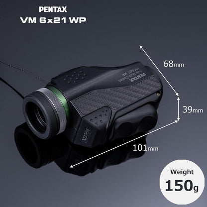 PENTAX Monocular VM 6x21 WP fácil de usar con una sola mano. Diseño universal que es ergonómicamente fácil de operar. Visión brillante y clara con alto contraste y excelente rendimiento óptico. Impermeable