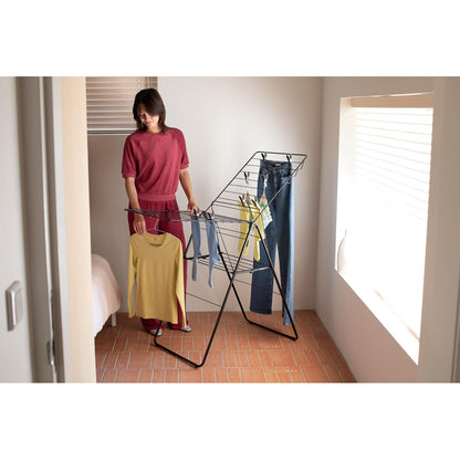BRABANTIA | Tendedero de Secado para Ropa | Negro Mate | 20 m de Secado | Plegable y Resistente