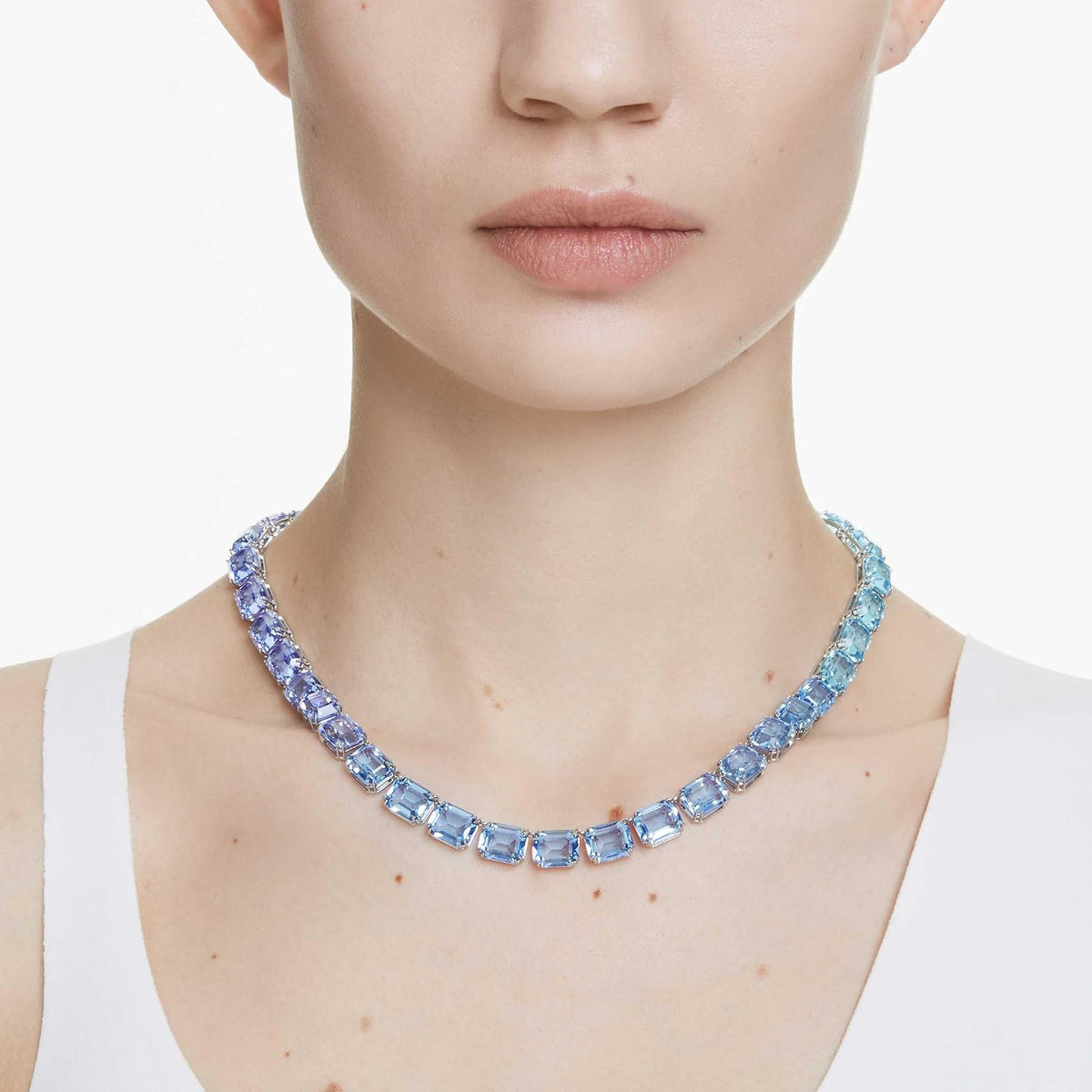 Collar Swarovski Millenia, corte octágono, degradado de color, azul, acabado rodio, Una talla, Cristal, Cristal