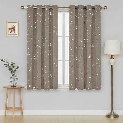 Deconovo - Cortinas Opacas con Aislamiento térmico y Ojales en la Parte Superior con Bloqueo de luz para recámara, 52 x 63 Pulgadas, Color Gris Pardo/Plateado