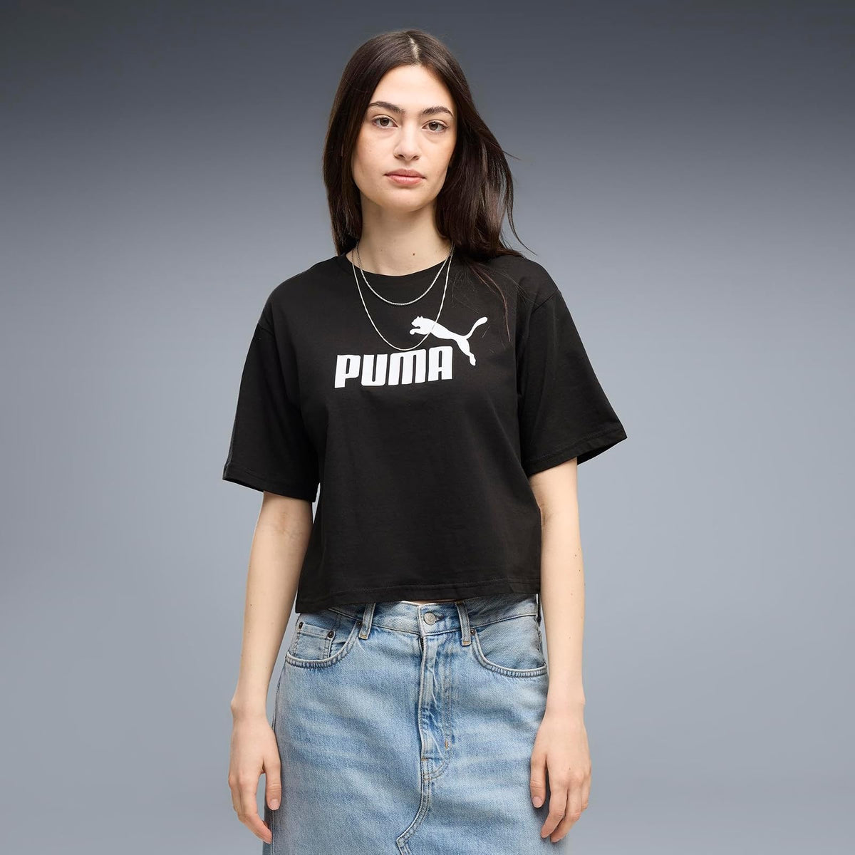 PUMA ESS Cropped No. 1 Logo Relaxed tee