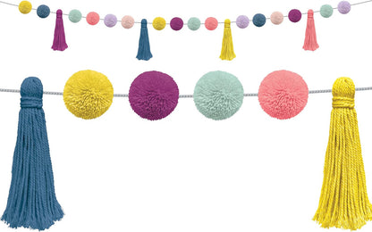 Teacher Created Resources Guirnalda de Pompones y Borlas - Oh Happy Day - Guirnalda
