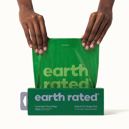 Earth Rated - Bolsas para excremento de perros, 300 bolsas grandes en 1 rollo con olor a lavanda