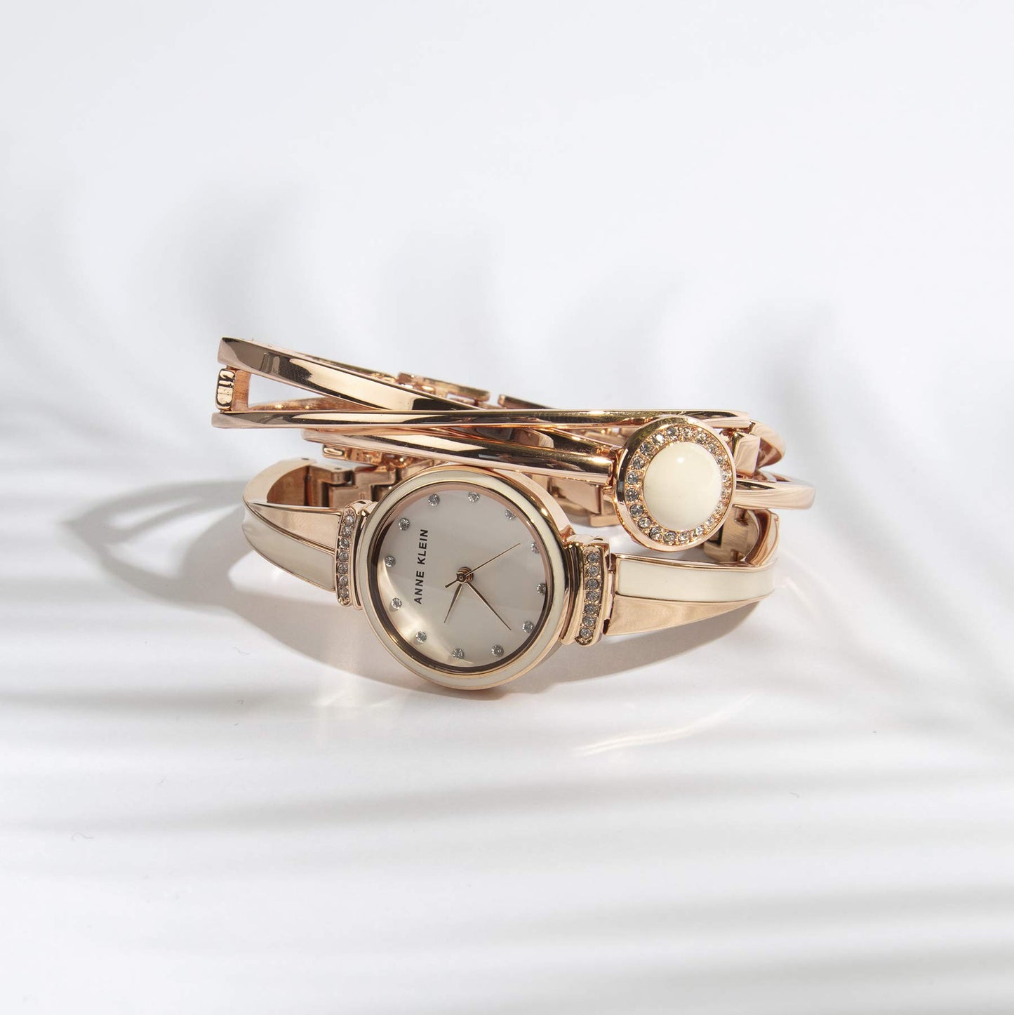Reloj Anne Klein Crystal Accented set con Pulsera para Mujer, pulsera de Acero Inoxidable