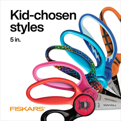Fiskars - Tijeras de punta roma SoftGrip de 5 pulgadas para niños de 4 a 7 años (paquete de 3), tijeras para la escuela o manualidades, suministros para el regreso a la escuela, diseños azules,
