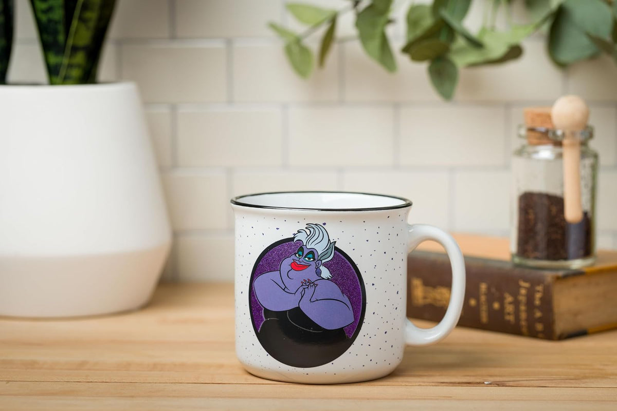 Silver Buffalo Disney Ursula Poor Unfortunate Souls - Taza de cerámica con purpurina, 20 onzas